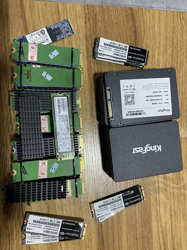 SSD M.2 SATA 128GB TeamGroup/Kingston - 13 шт — фото 1