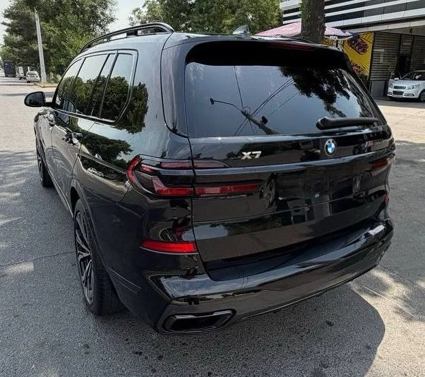 BMW X7 xDrive 50i Рестайлинг 60i 2021 — фото 3