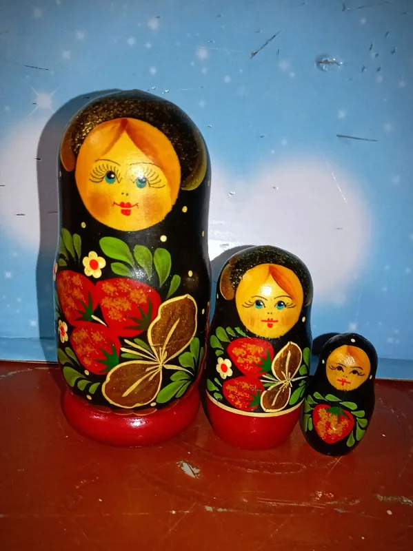 Матрëшки Хохлома