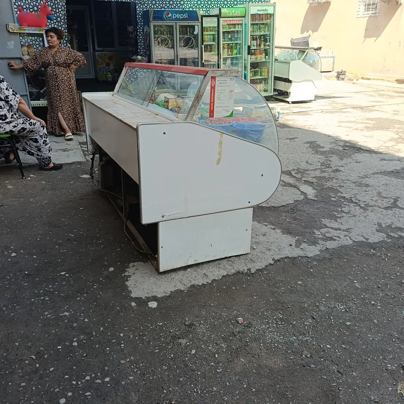 Продаётся витринный холодильник, б/у 3