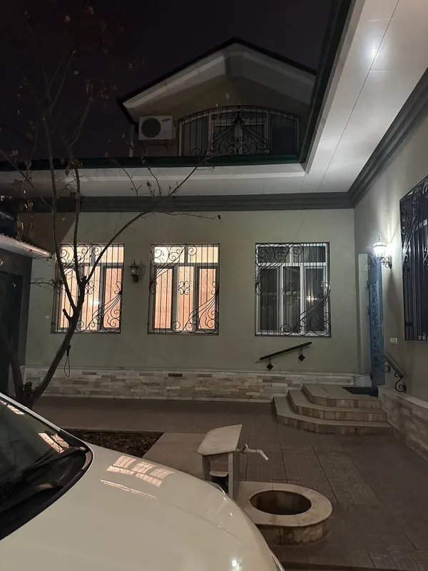 Bodomzorda srochna xovli sotiladi