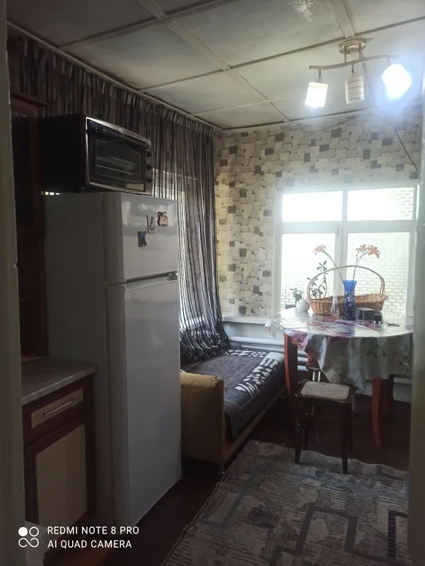 срочно сдается дом 3 комнаты, 2 сотки. Чоштепа 2