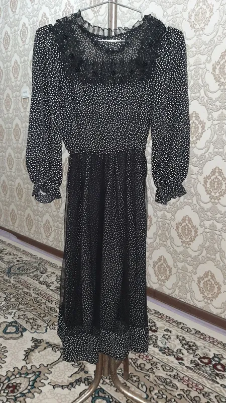 Ayollar kiyimi