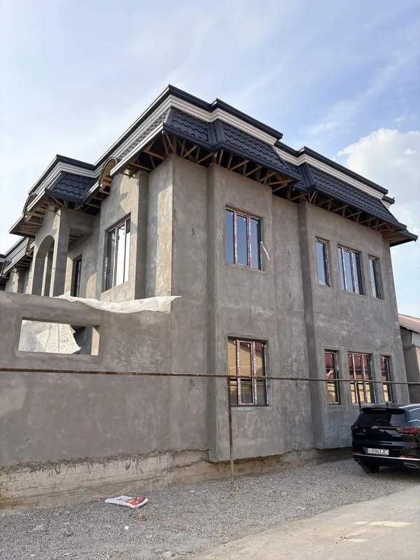 Uchastka 2,5sotix 2 etaj 6 xona + 1ta holl 119.000 kelishiladi