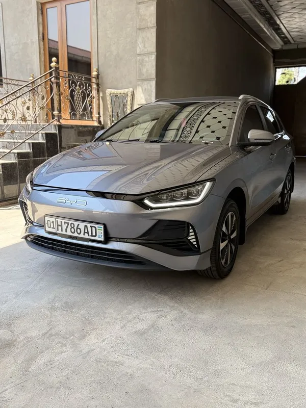 BYD E2 Sotiladi 2 BYD E2 Sotiladi 2
