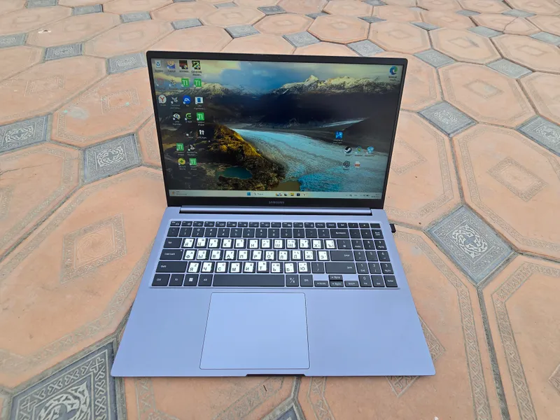 Samsung Galaxy Book 4