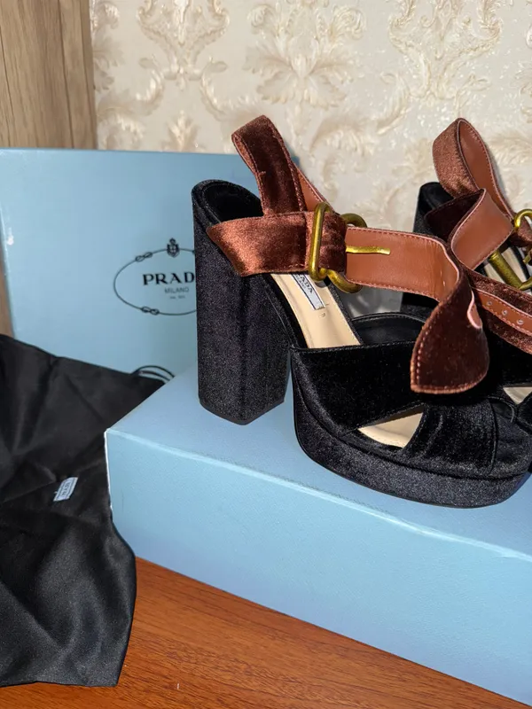 Обувь - Каблуки от PRADA — фото 3