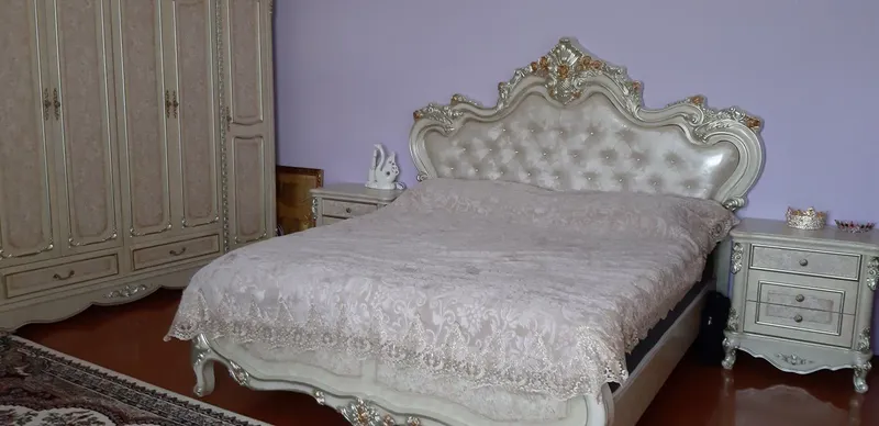 Двуспальная кровать 3.500.000