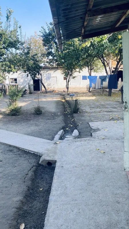 Uchastok sotiladi 11 sotix 5 ta honasi bor — фото 4