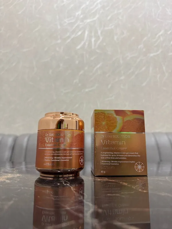 DR CELLIO VITAMIN C bilan kuchli to'yintiruvchi va oqartiruvchi krem — фото 1