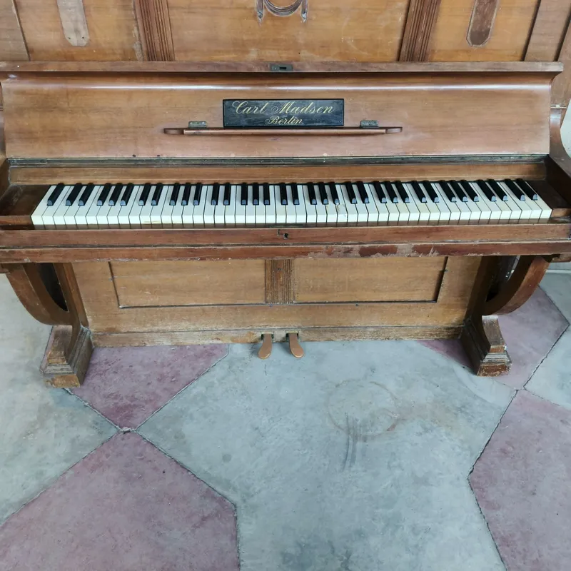 pianino. Pianino 3 pianino. Pianino 3