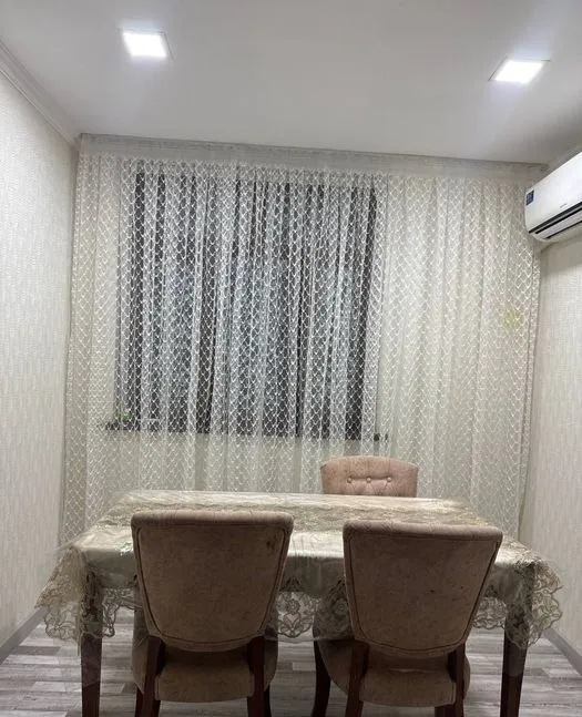 3-комнатная квартира, 70 м², Мирзо-Улугбек 4