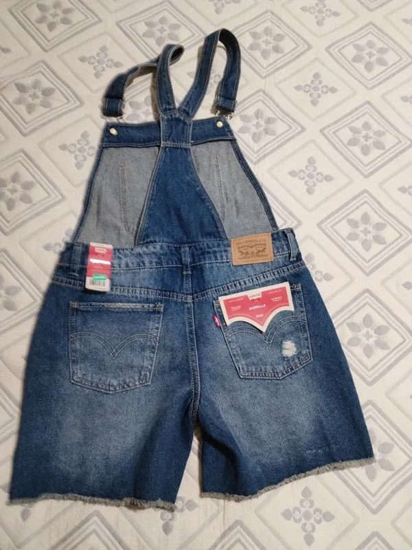 Фирменный комбинезон Levis на девочку 2 Фирменный комбинезон Levis на девочку 2