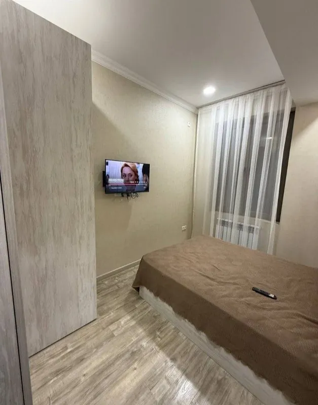Аренда квартиры в центре 1-2/1/4 Дубовая Яшнобод Аренда квартиры в центре 1-2/1/4 Дубовая Яшнобод