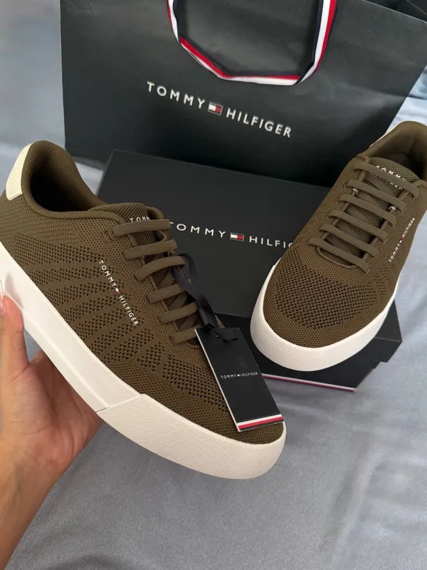 Tommy 1 Tommy 1