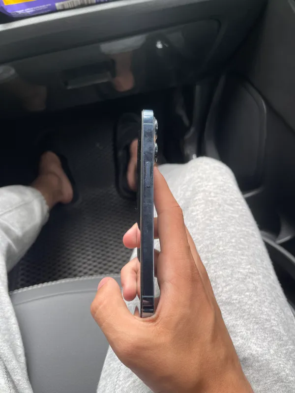 Iphone.13pro 128GB 73 yomkist dual sim