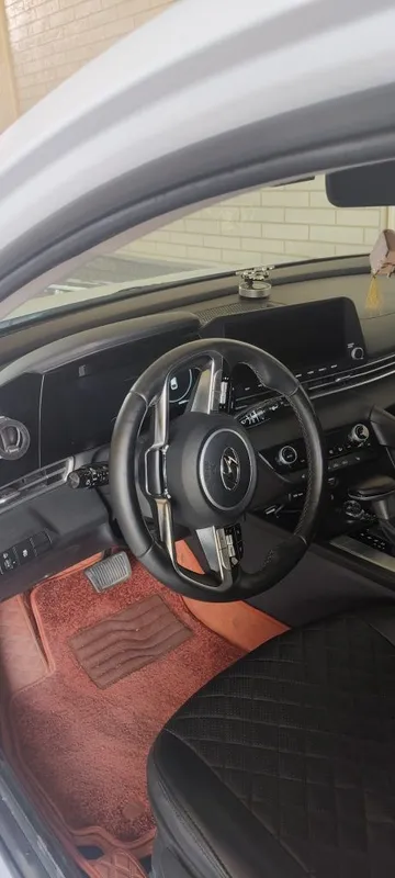 HYUNDAI ELANTRA продаётся своя. — фото 3