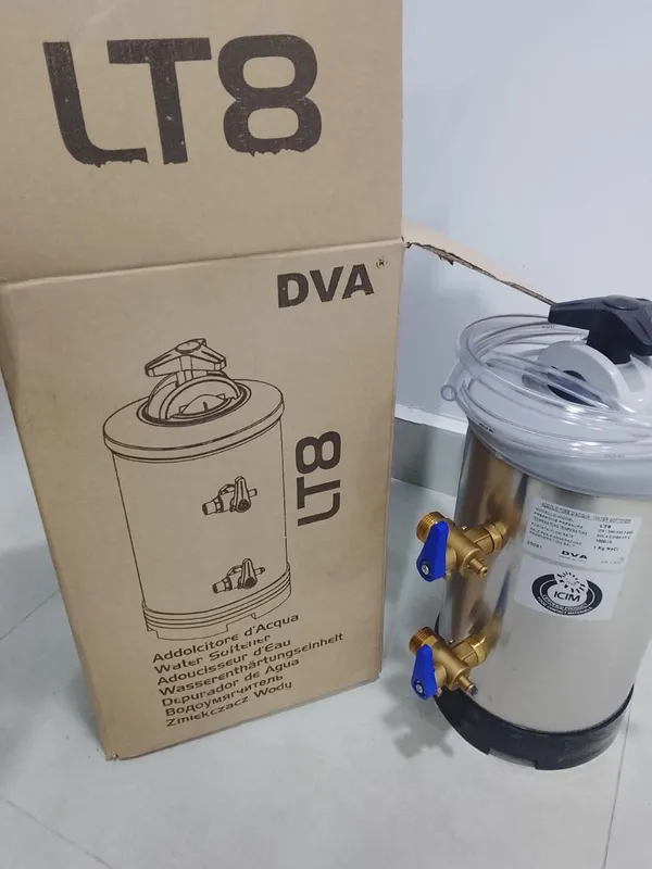 Фильтр-водоумягчитель De Vecchi LT8 DVA