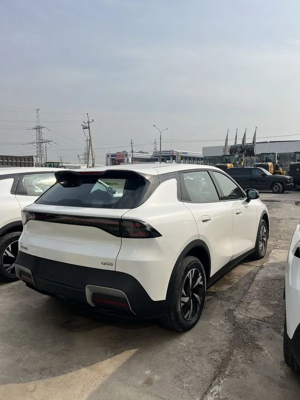 Changan Nevo Q05 EV 405km NEW — фото 1