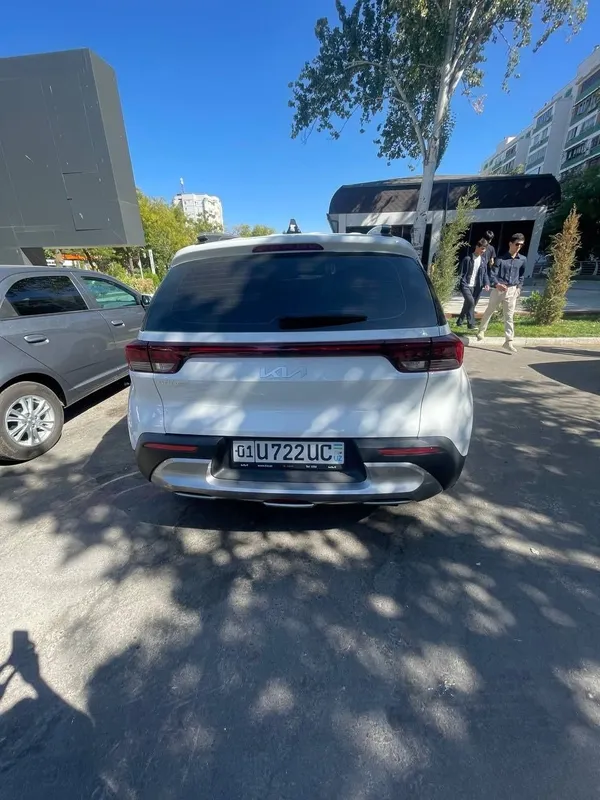 Киа Сонет, 2-я позиция, автомат, без люка 7 Киа Сонет, 2-я позиция, автомат, без люка 7