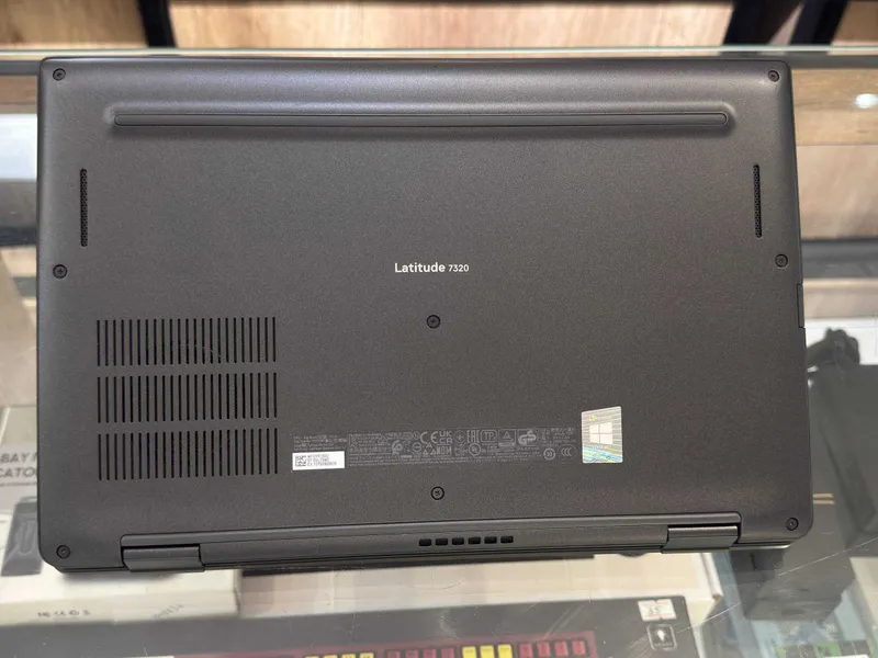 DELL latitude carbon 7320 Core i5-1135G7 ram 16 ssd 256 — фото 3