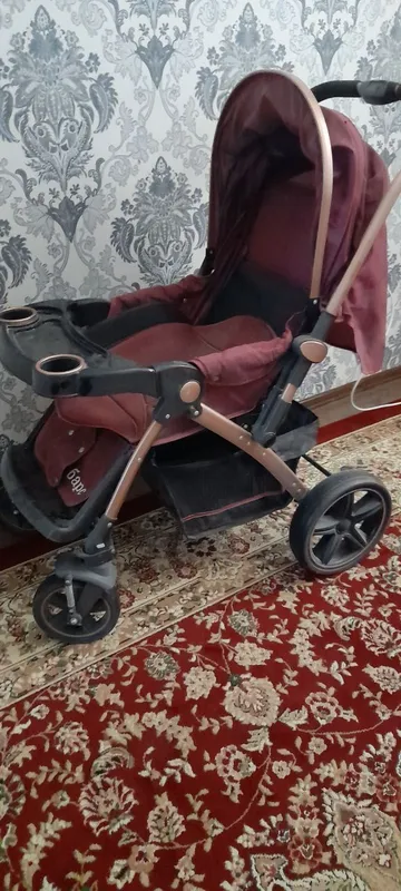 bolalar uchun kalyaska sotiladi 2 ta. 1 tasi 300 m 4