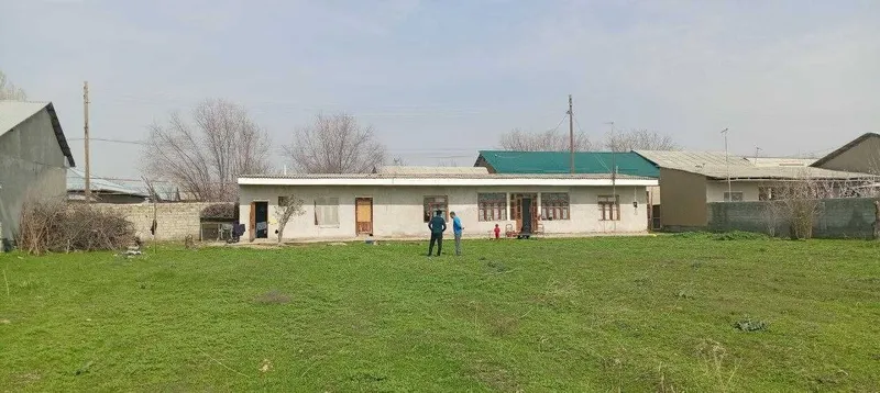 Ер сотилади. Yer sotiladi.