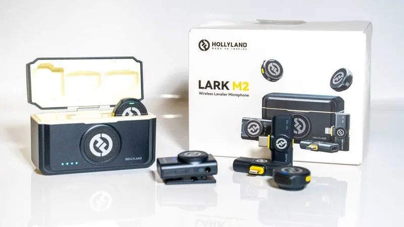 Микрофон петличка Hollyland Lark M2