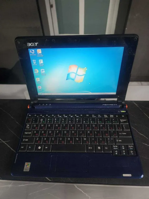 Acer Aspire one ZG5 бюджетный нетбук windows 7 — фото 4