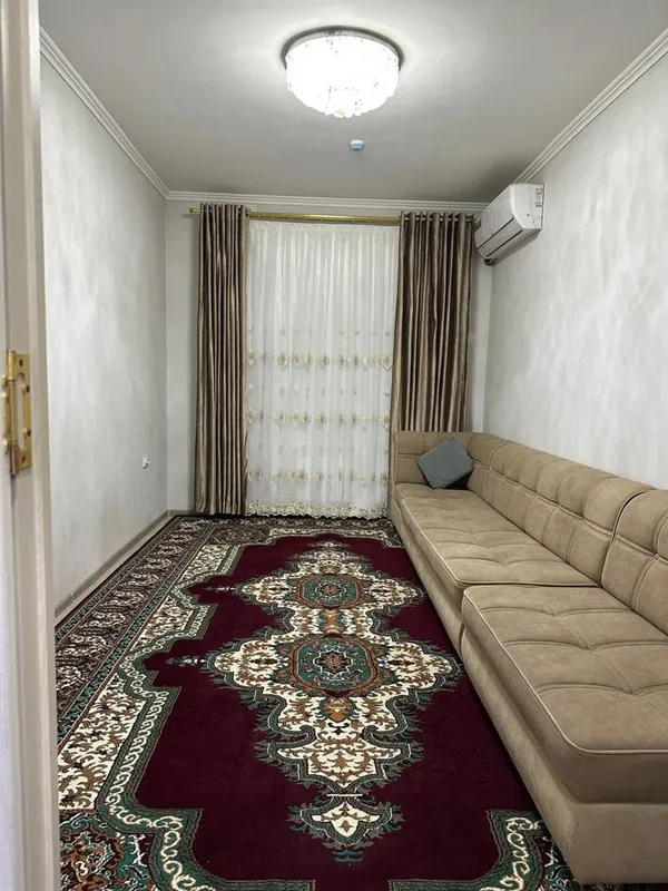 Sergeli Yangi Darxonda 3- xonali sharoiti bor uy arendaga beramiz 1