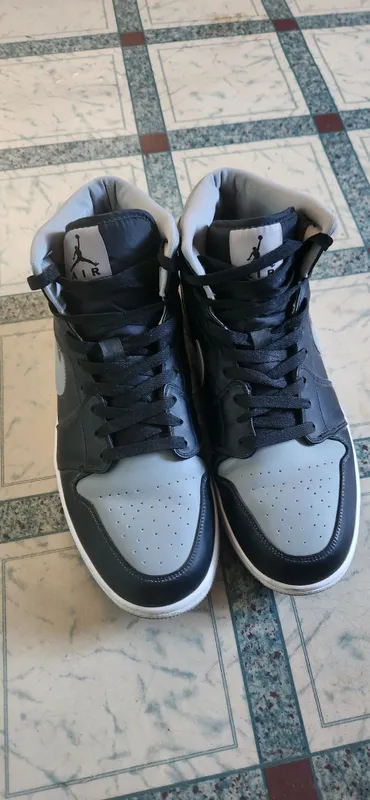 Air Jordan 1 Mid — фото 1
