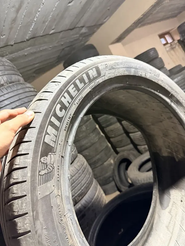 MICHELIN PILOT SPORT 4 255/45/19 2 dona bor 2