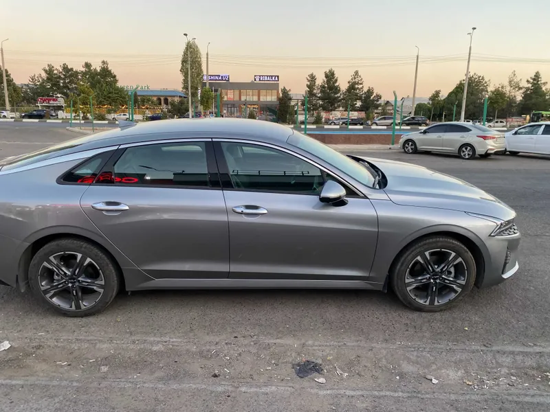Продам в Ташкенте.KIA K5 — фото 1
