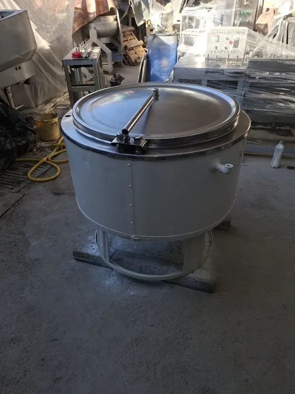 Temperaturka saqlagich qozon (holding tank / heated storage tank)