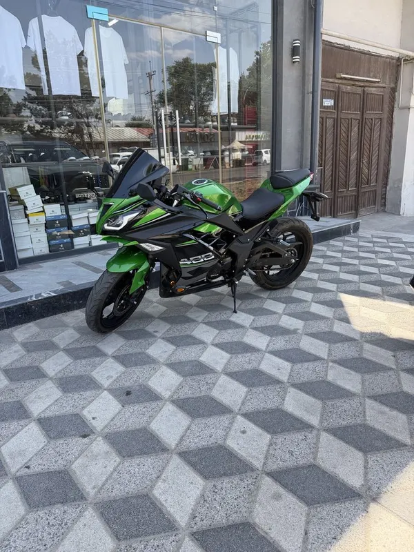 Motosikl holati pashti yengi 4 Motosikl holati pashti yengi 4