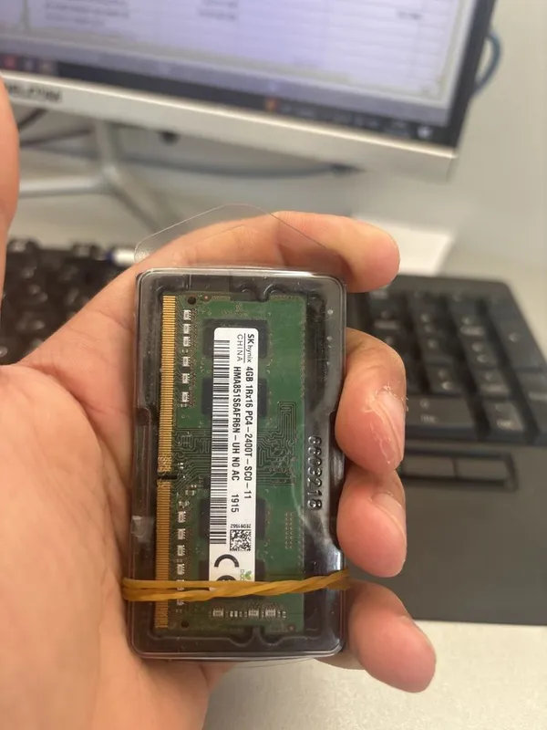 Ddr 4/4gb li 10$ — фото 1