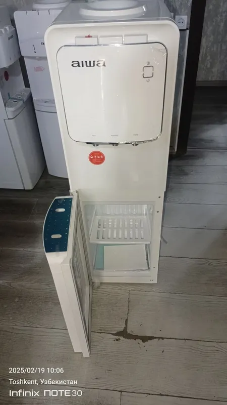 Продам кулер для воды 2 Продам кулер для воды 2