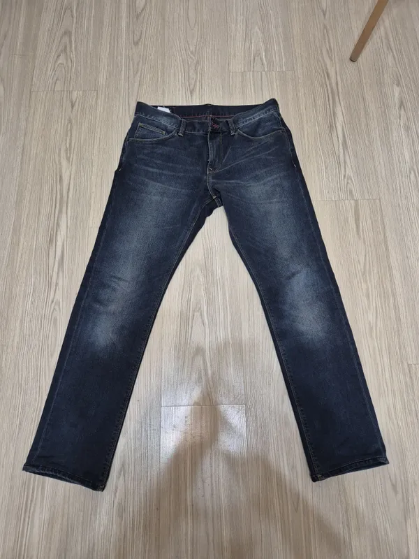 Джинсы Tommy Hilfiger 1 Джинсы Tommy Hilfiger 1