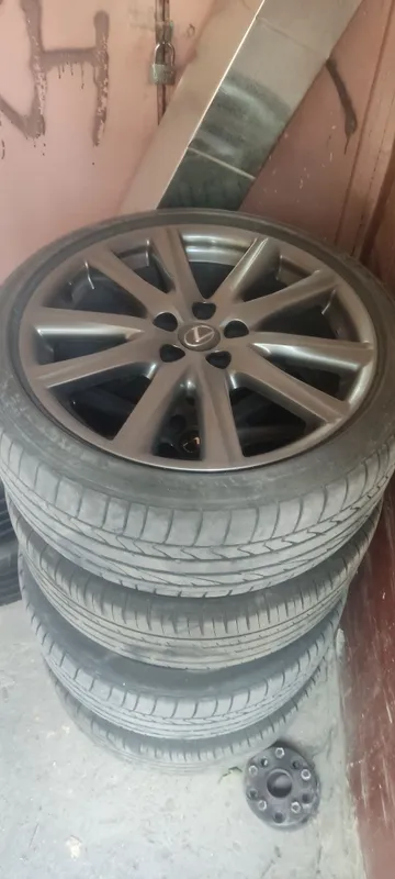 Продаётся диски кованые оригинал 245/40/19R 6 Продаётся диски кованые оригинал 245/40/19R 6