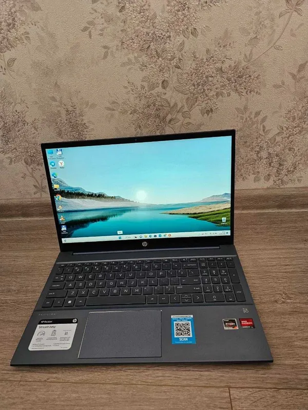 Ноутбук HP Pavilion 15.6 Laptop — фото 1