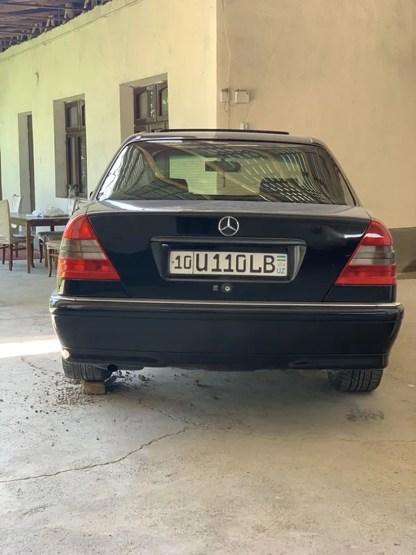 Mercedes Benz W202 (C180) 6 Mercedes Benz W202 (C180) 6