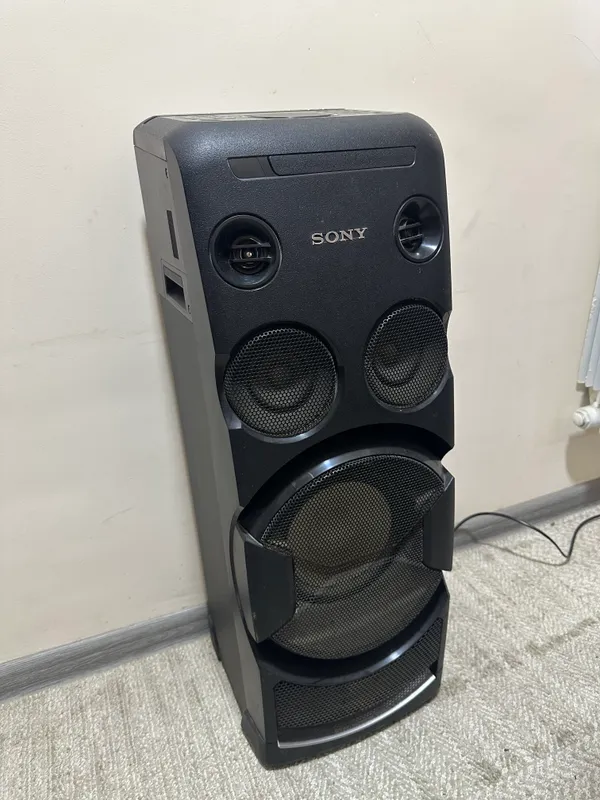 Sony karnay 1 Sony karnay 1