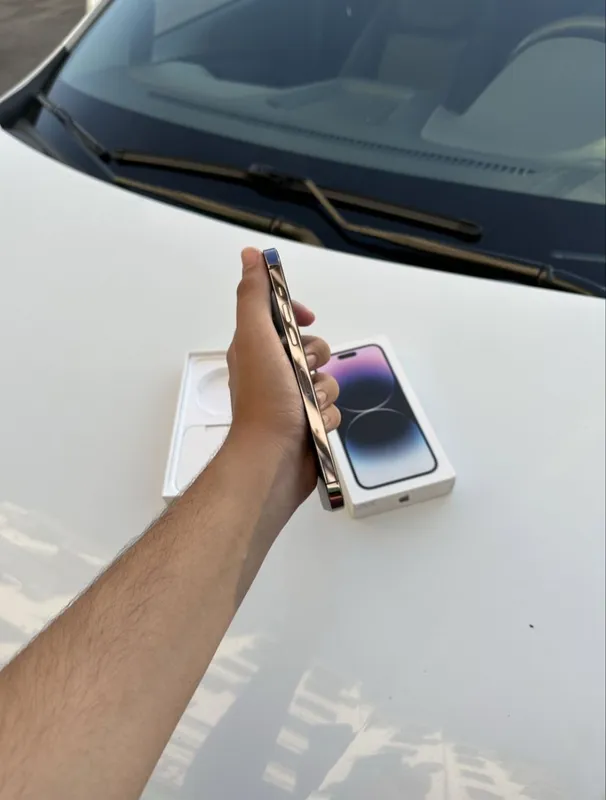 Iphone 14 pro max 3