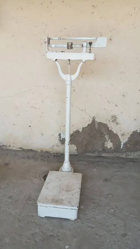 Tarozi sotiladi.