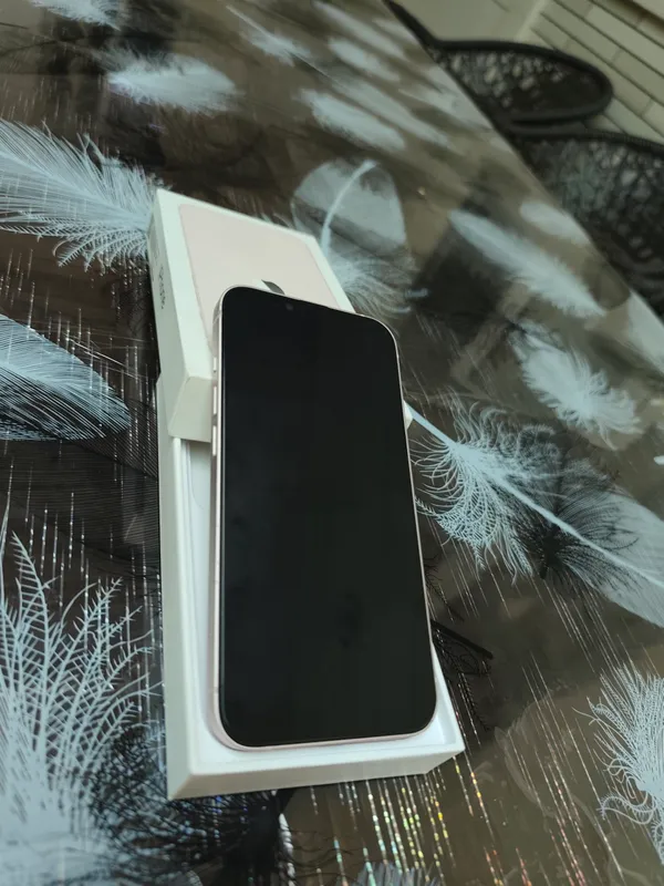 Iphone 13 в идеальном состоянии 4