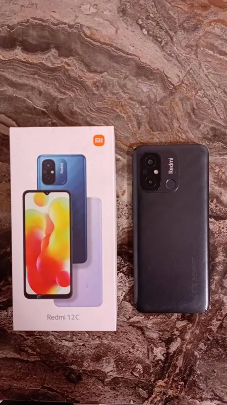 Redmi 12C telefoni sotiladi kelishilgan holda — фото 1