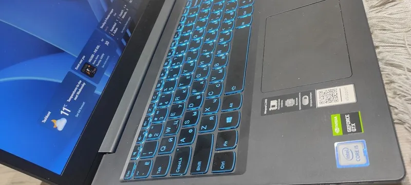 Ноутбук Arzon Lenovo 340 2 Ноутбук Arzon Lenovo 340 2