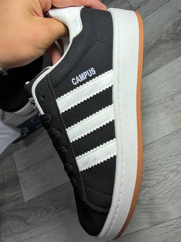 Чёрные кроссовки Adidas! 2 Чёрные кроссовки Adidas! 2