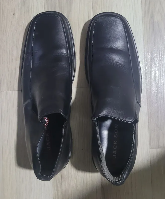 Продам мужские туфли