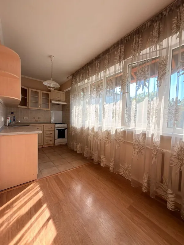 Продаётся 2-комнатная квартира, Мирабадский район (ориентир: ЦУМ) — фото 3